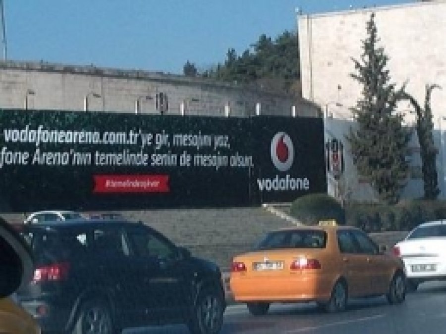 Vodafone Yanlıştan Döndü