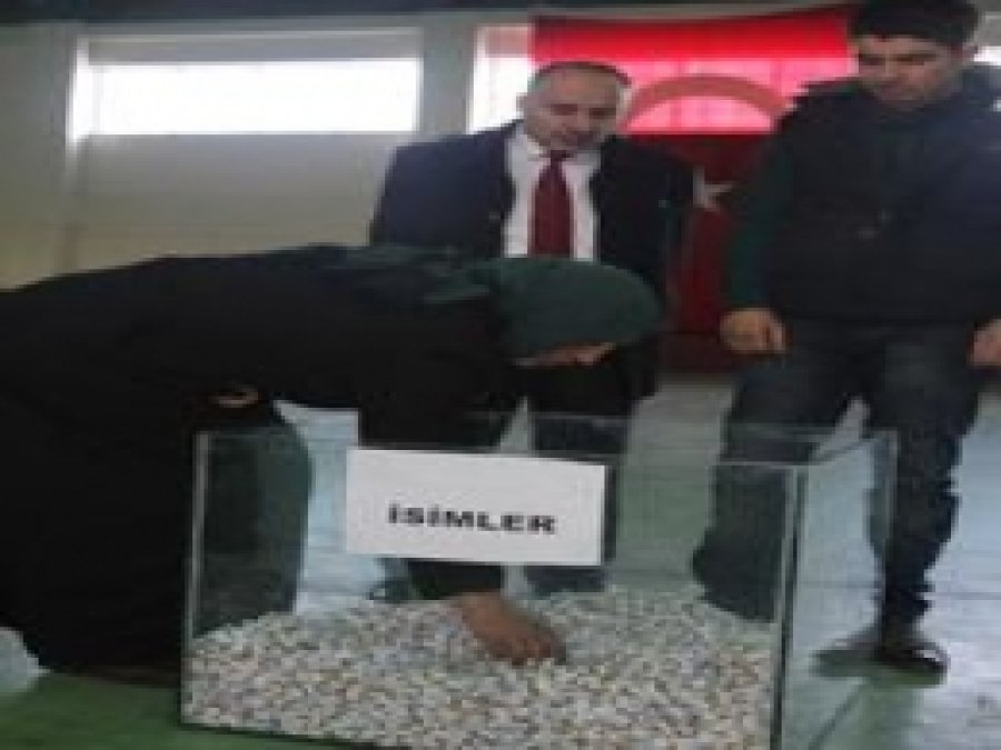 222 Konutun Kura Çekilişi Yapıldı