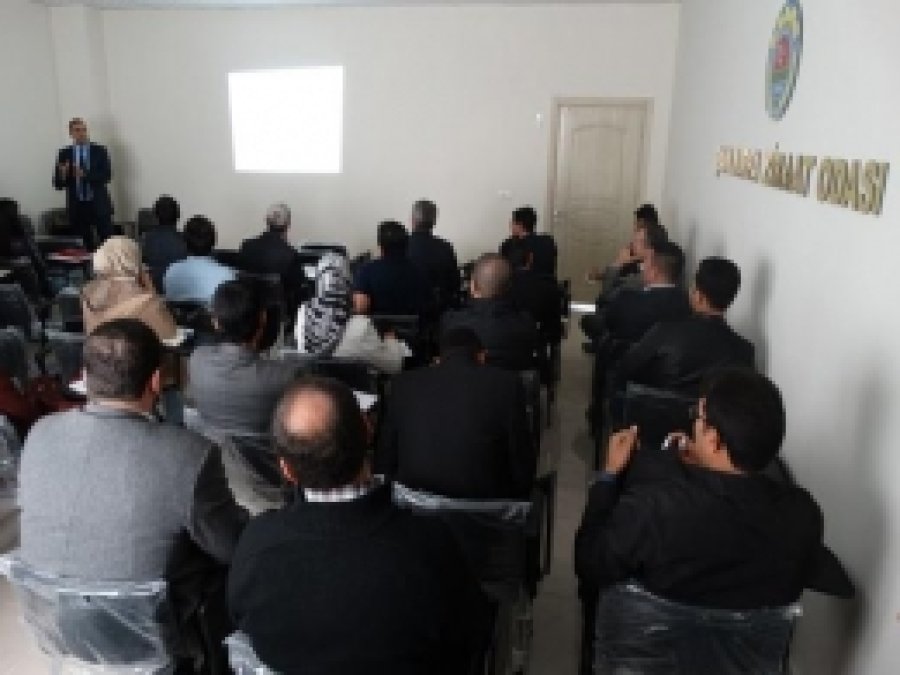 "Daha İyi Bir Tarım İçin Toprak Analizi Şart"