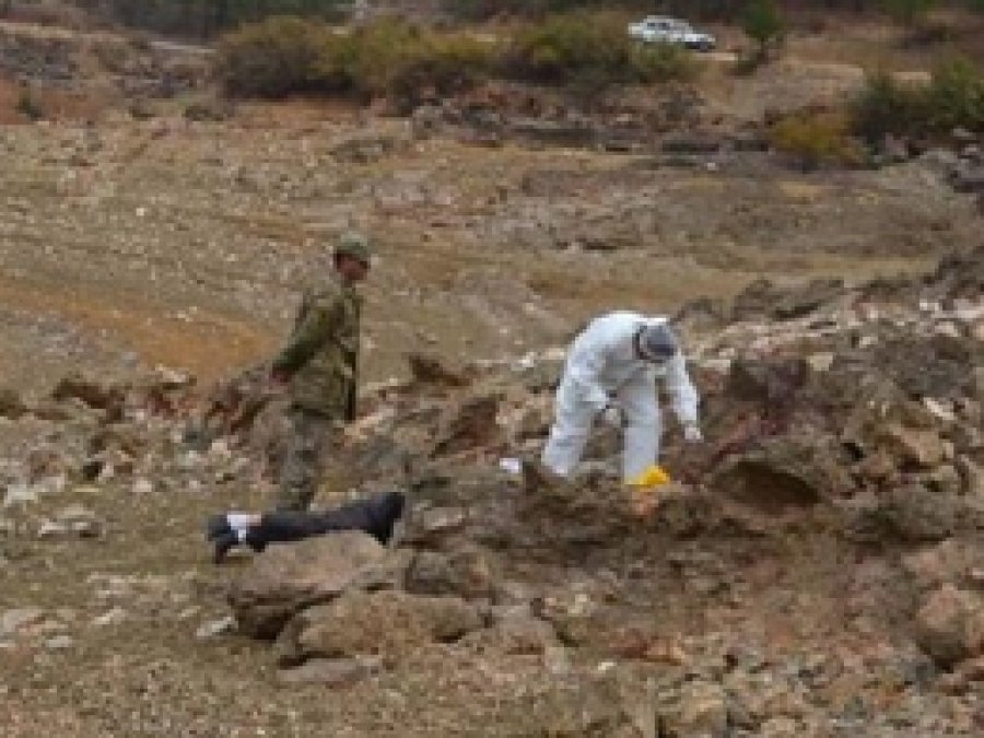 Boş Arazide Vurulmuş Erkek Cesedi Bulundu