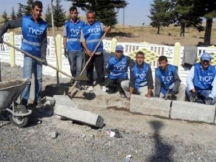 Bingöl'de 2 Bin İşçi İşbaşı Yaptı