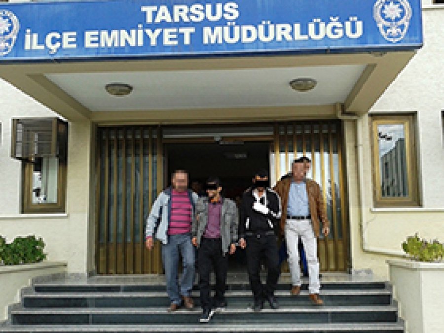 Tarsus'ta 2 Hırsızlık Zanlısı Yakalandı