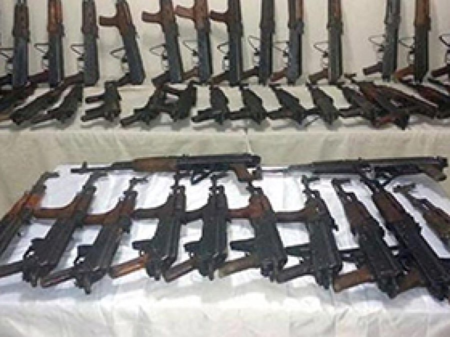 Şırnak'ta 45 Kaleşnikof Silah Yakalandı