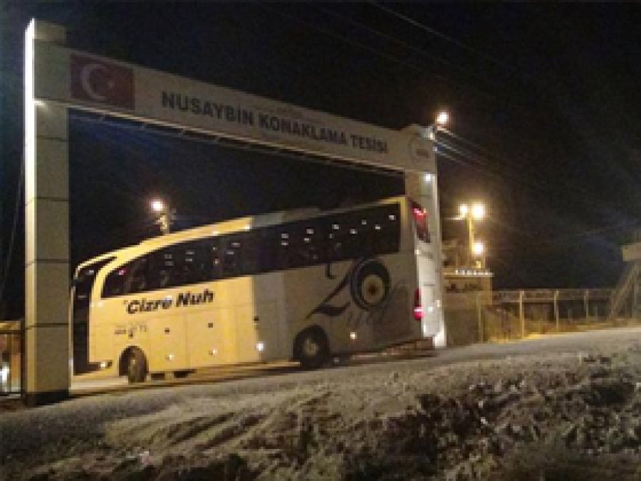 Yezidiler Nusaybin Kampına Yerleştirildi