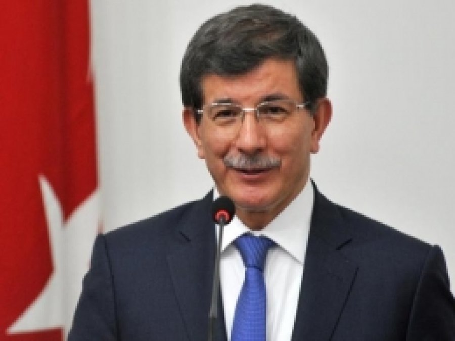 Davutoğlu'ndan, MİT İddiasına Tepki