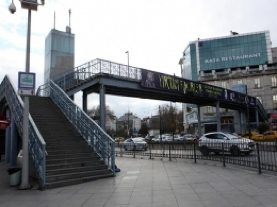 Sirkeci Üst Geçidi Kaldırılıyor