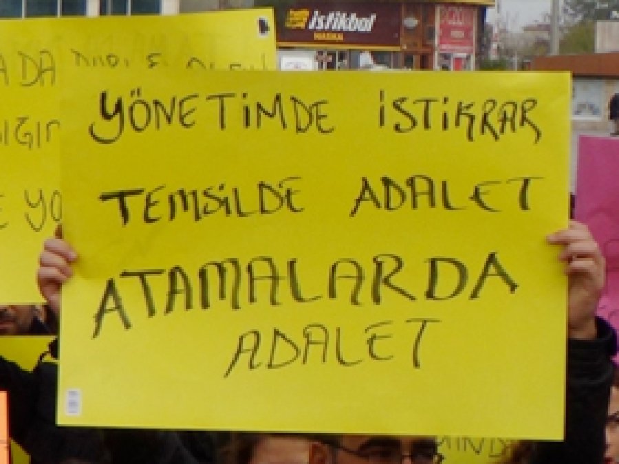 Atanamayan Öğretmenler Adalet İstiyor