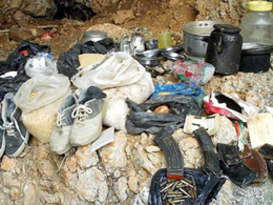 PKK'ye Ait Malzemeler Yakalandı
