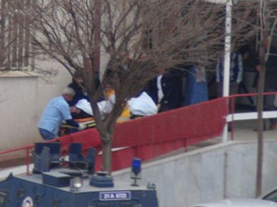 Çınar’da 2 aile arasında kavga: 1 ölü