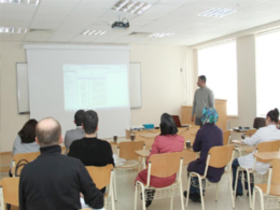 BEÜ'de Eğitim Seminerleri Devam Ediyor
