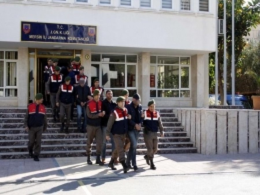 Mersin Merkezli 6 İlde Uyuşturucu Baskını