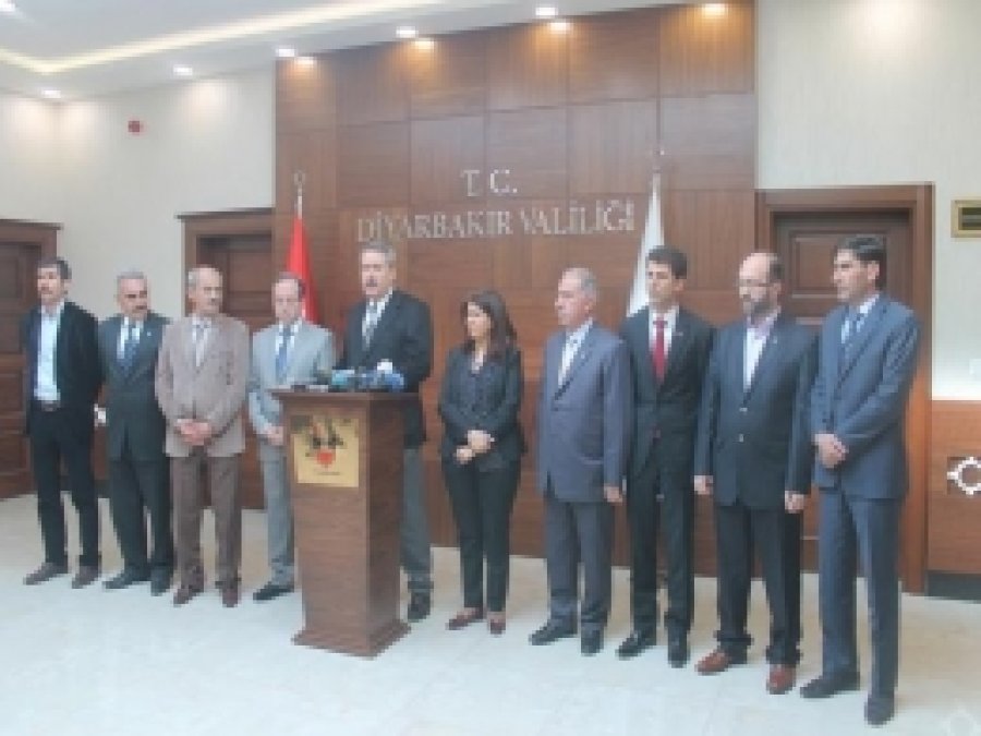 Diyarbakır'daki Siyasi Partiler Protokol İmzaladı 