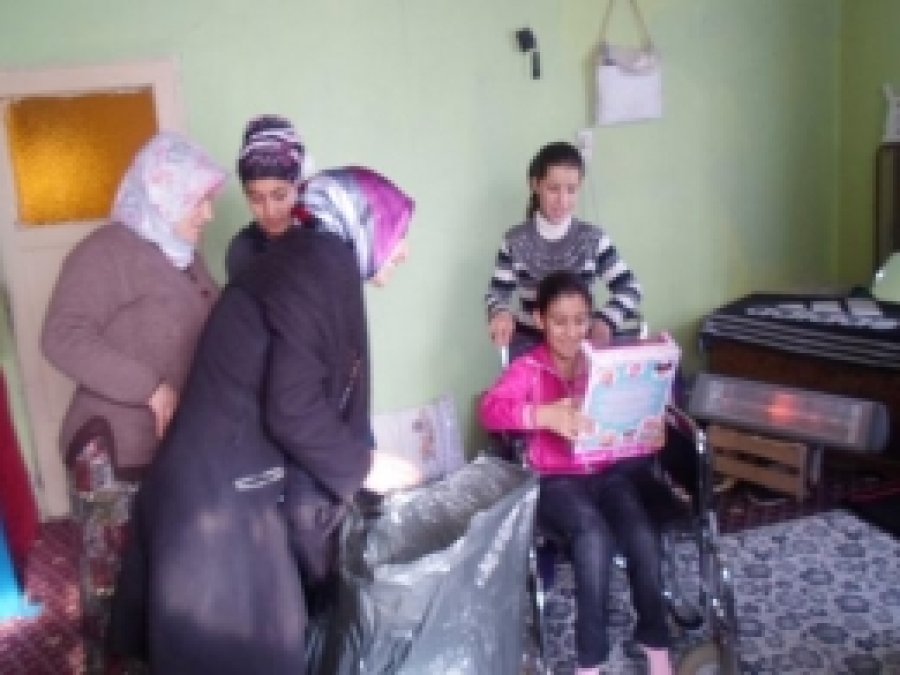 ASP'den Tekerlekli Sandalye Kampanyası