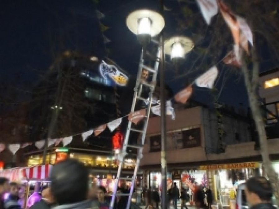Halk, BDP'lilerin Provokasyonuna Geçit Vermedi
