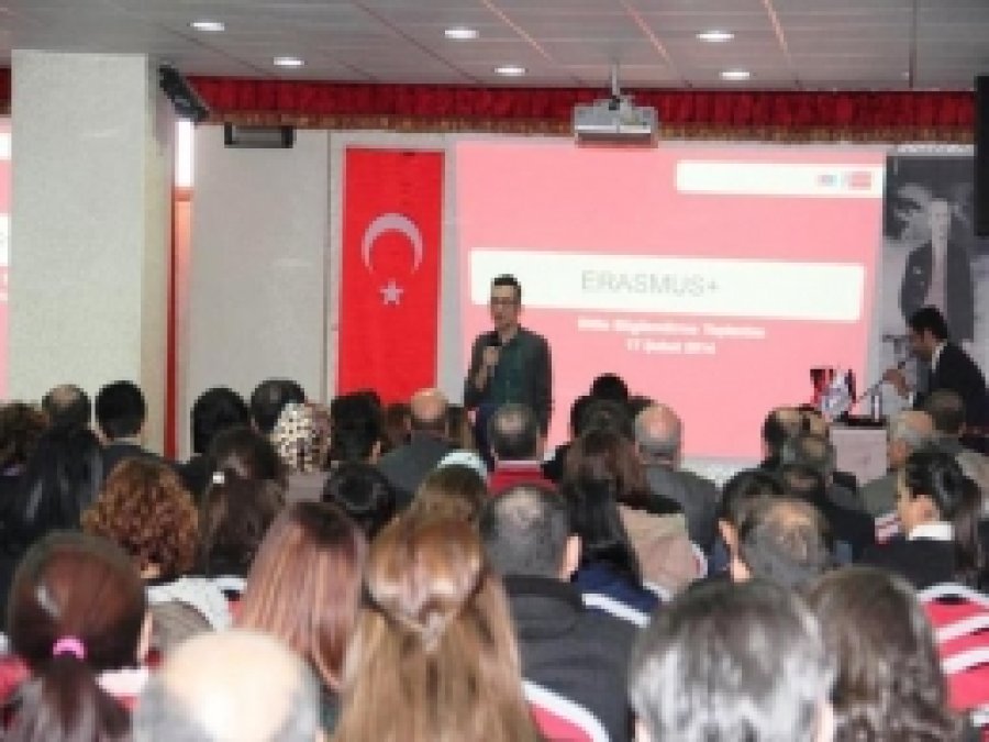 Bitlis'te ERASMUS Bilgilendirme Toplantısı Yapıldı 