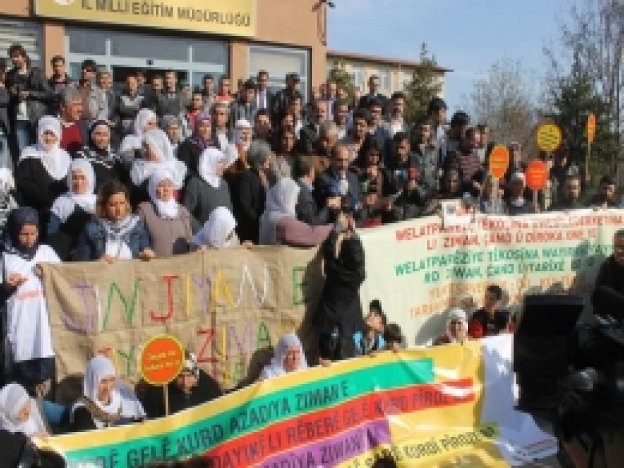 Ulus Devlet Kendinden Olmayana Karşıdır