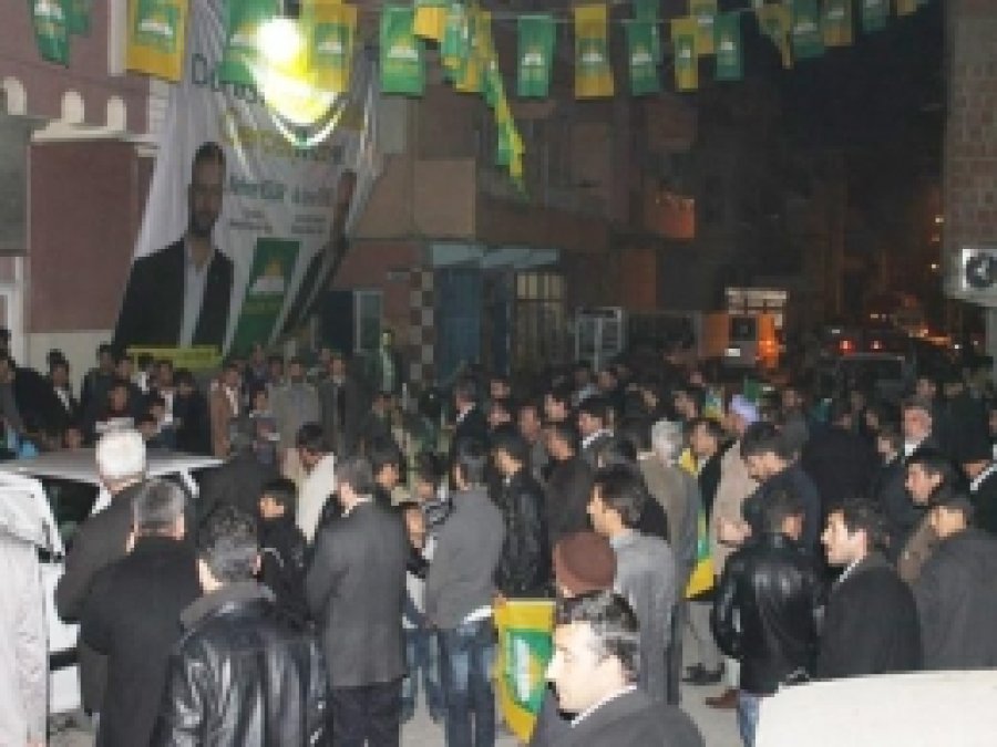 HÜDA PAR Mahalle Mitinglerine Devam Ediyor