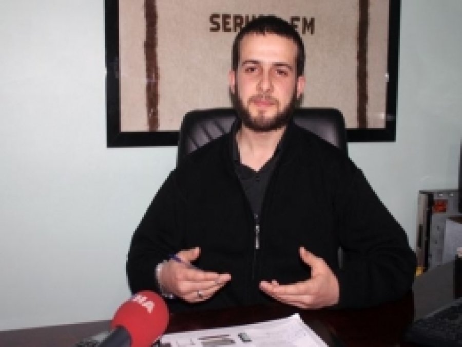 "Her Güne Binler Salâvat"