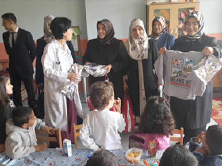 Ankara'dan Mardinli Öğrencilere Yardım 