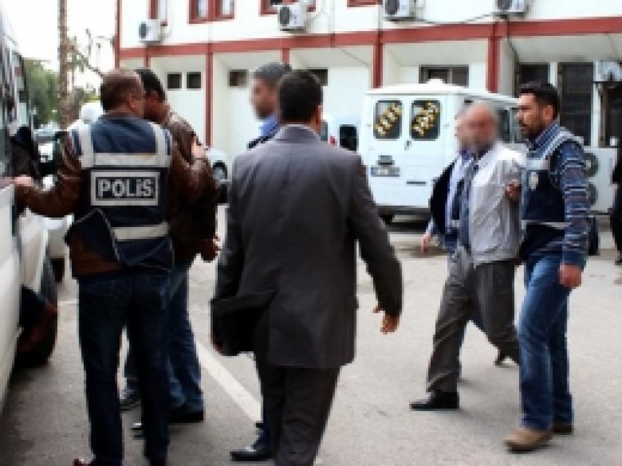 Ailece Kurulan Hırsızlık Çetesi Çökertildi