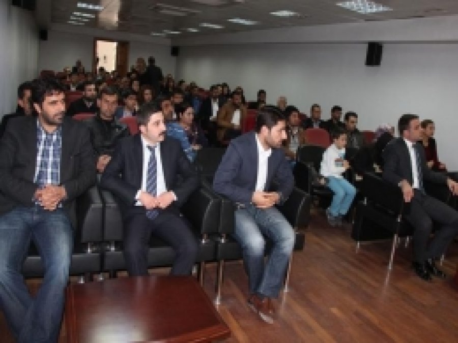 Uygulamalı Girişimcilik Eğitim Sertifikaları Verildi