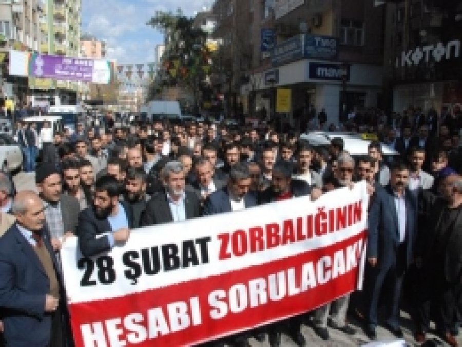 28 Şubat Davasında Ki Tahliyeler Ne Anlama Geliyor?