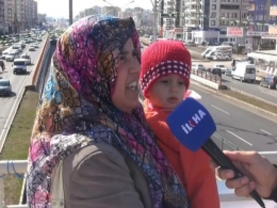Halk, Üst Geçitlerde Asansör Olmamasından Şikayetçi