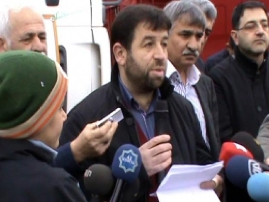 Konya'dan Suriye'ye 5 TIR Yardım