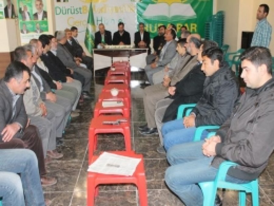 HÜDA-PAR'a Ziyaretçi Akını Devam Ediyor