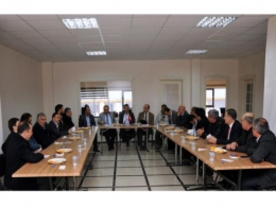 YYÜ'de İş Adamlarına Yönelik Kurs Düzenlenecek 