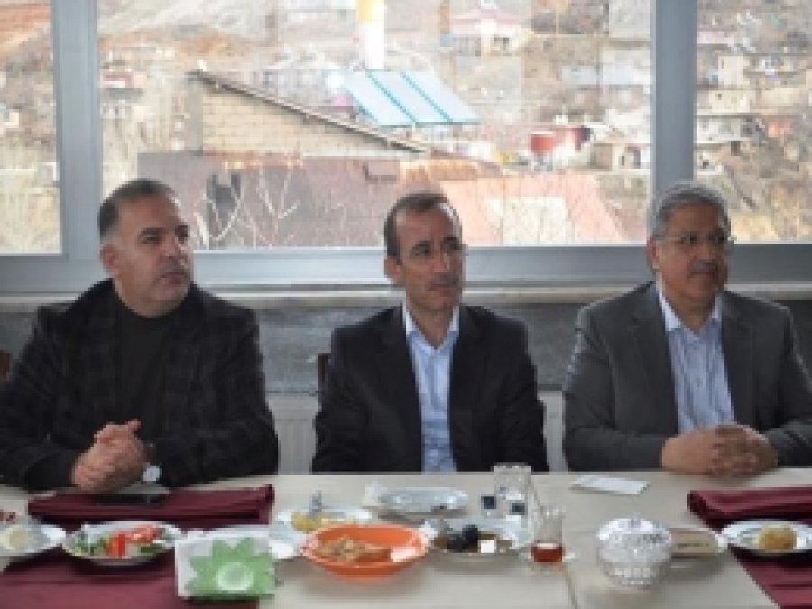 Milletvekilleri Basın Mensuplarıyla Bir Araya Geldi