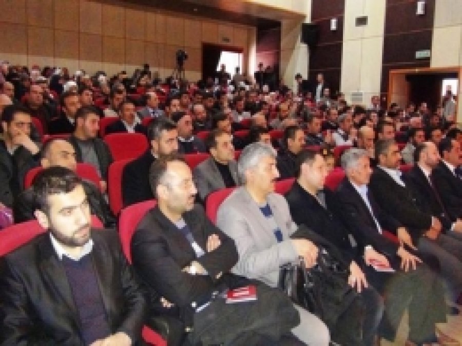 Bitlis'te 82 İl 82 Sahabe Programı Düzenlendi