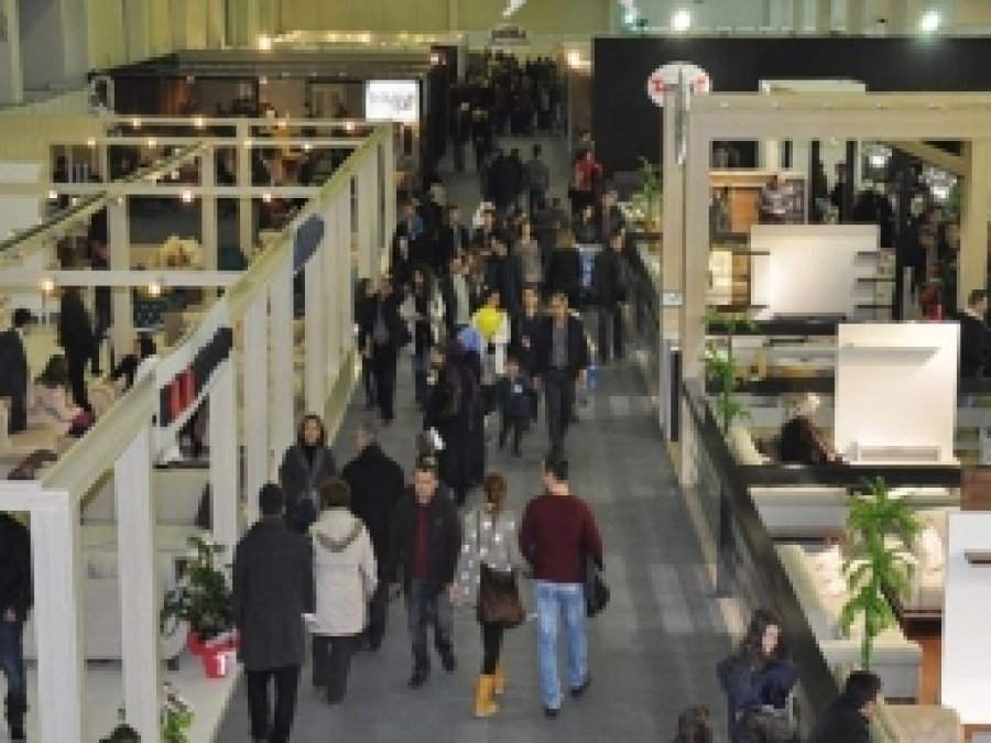 Bursa'da Mobilya Fuarını 24 Bin Kişi Ziyaret Etti