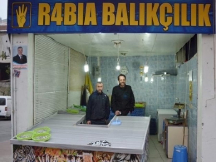 Rize'de Mazlumlara 'R4BİA'lı Destek