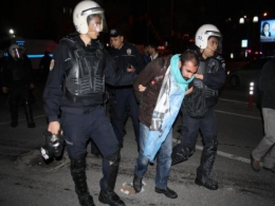 Mersin'de Berkin Elvan Eyleminde 5 Yaralı 12 Gözaltı