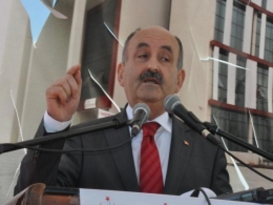 'Bu Milletin Hak ve Hukukunu Okyanus Ötesine Teslim Etmeyeceğiz'
