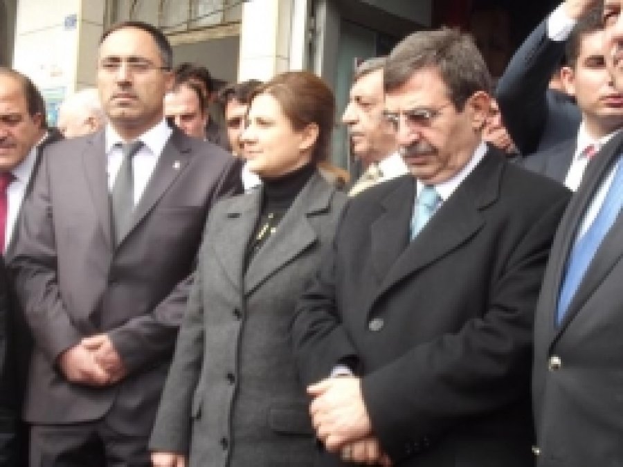 Çevre ve Şehircilik Bakanı Kovancılar'da