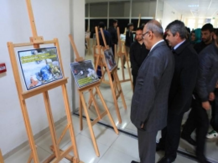 Üniversite Öğrencilerinden Halepçe Fotoğraf Sergisi 
