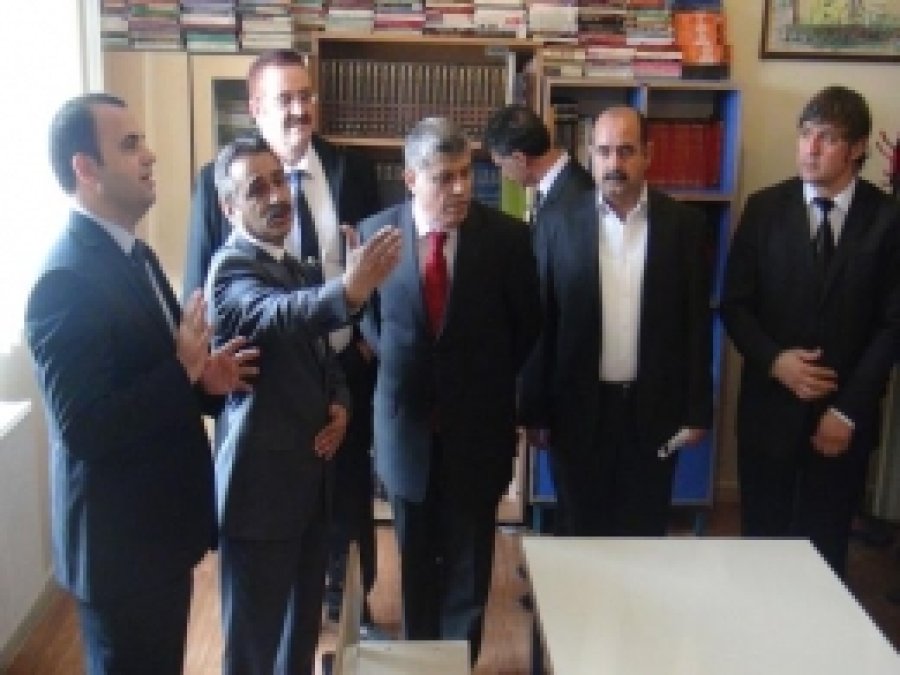 Ortaokulda 5 Bin Kitaplık Kütüphane Oluşturuldu