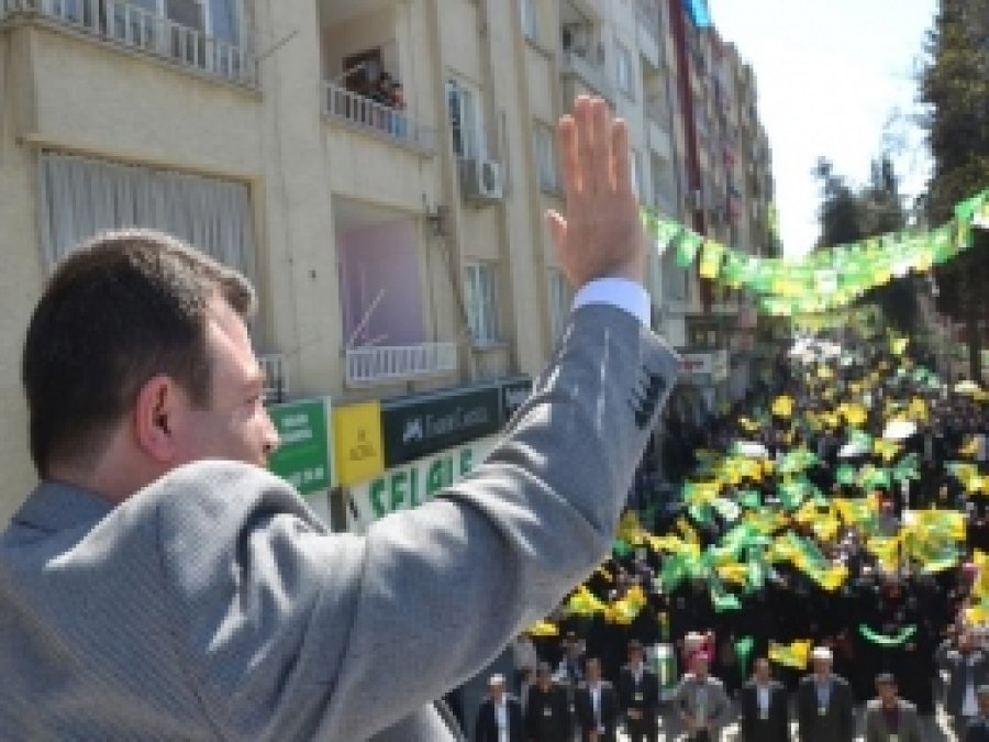 HÜDA PAR: Bataklığı Kurutmak İçin Mücadele Edeceğiz