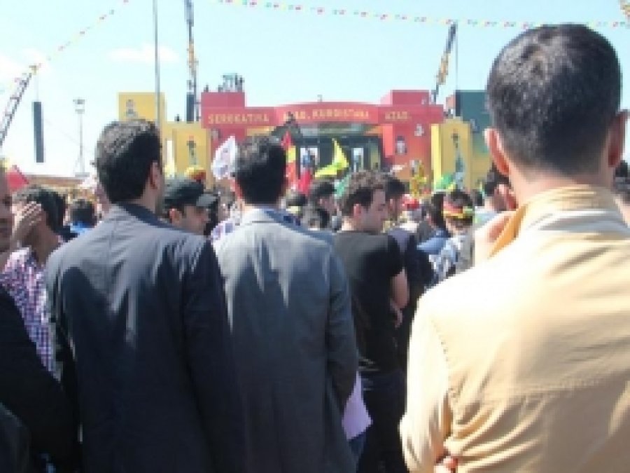 BDP'liler Diyarbakır'da Newroz'u Kutladı