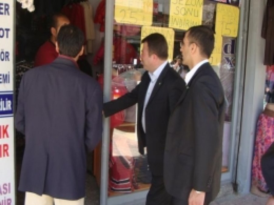 HÜDA PAR Heyetine Kahta Esnafından Sıcak İlgi