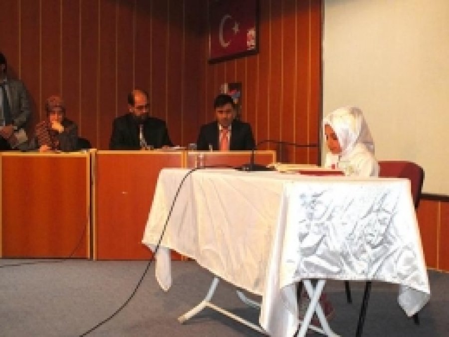 Van'da Kur'an-ı Kerim'i Güzel Okuma Yarışması