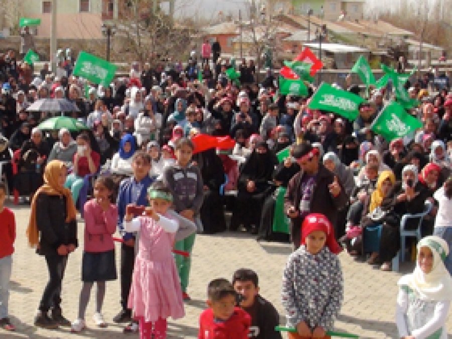 Karakoçan'da 'Kutlu Doğum' Sevinci