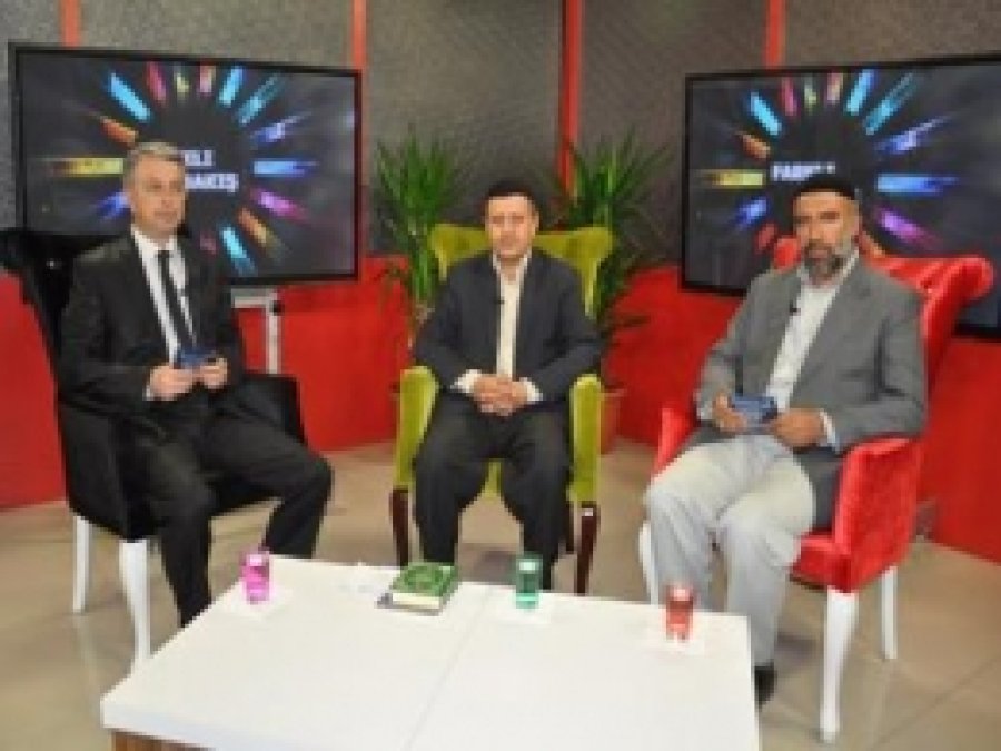 'Peygamber Sevgisi Herkesi Bir Araya Getiren Bir Bağdır'