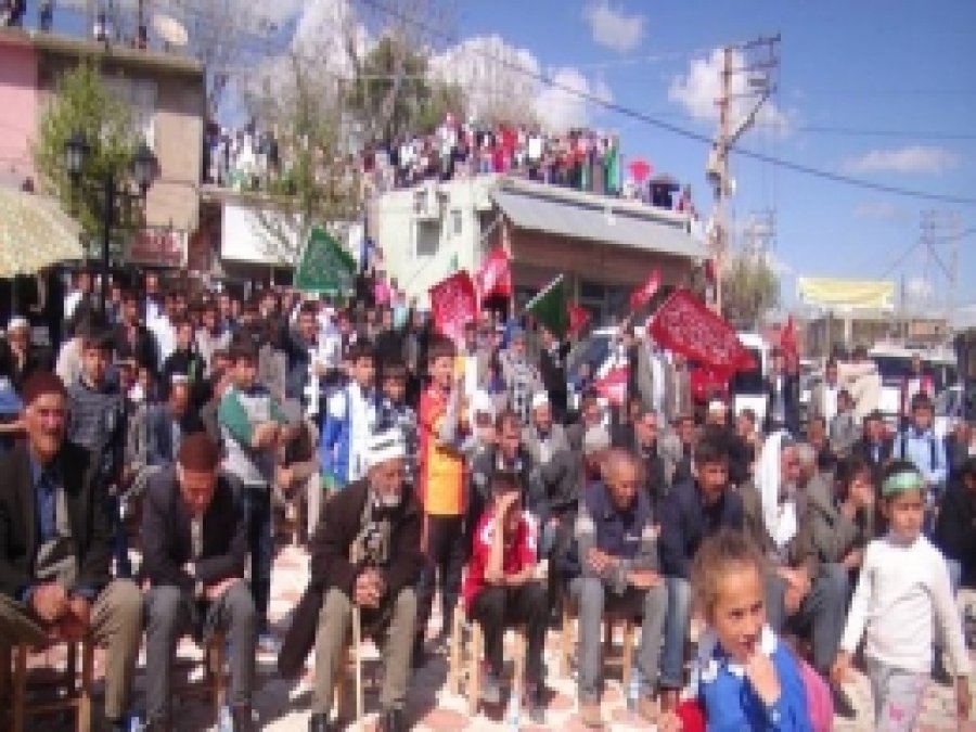 Eğil Halkı Muhammedî Sevdayla Coştu