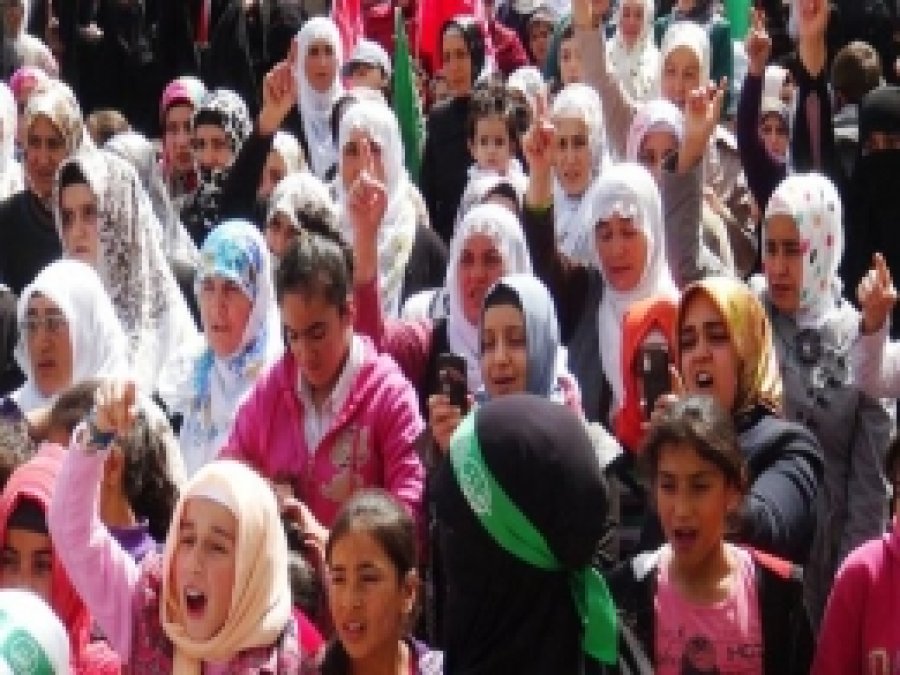 Üstadın Memleketi Hizan Muhammedi Sevdayla Coştu