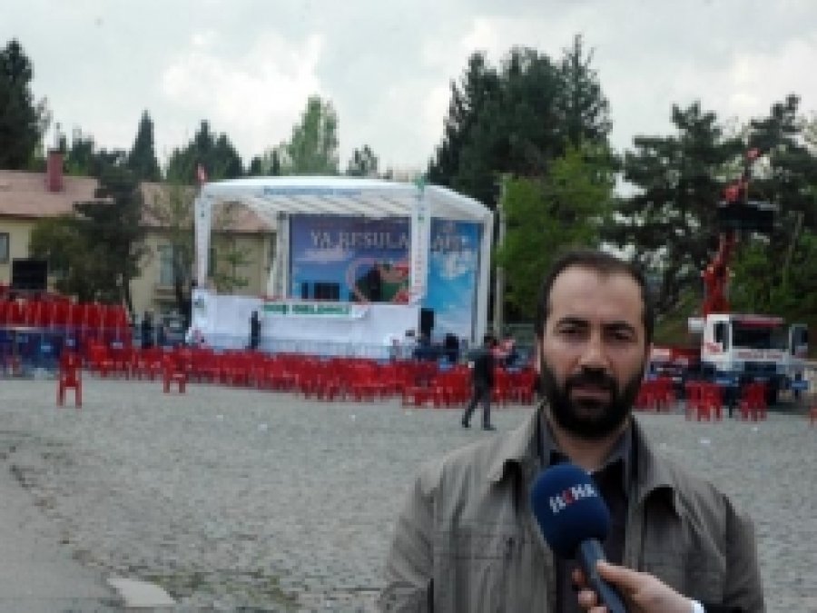 Gaziantep İstasyon Meydanında Kutlu Doğum Hazırlığı