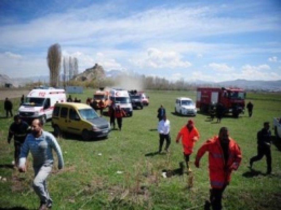 Düşen Planör Pilotu Hayatını Kaybetti