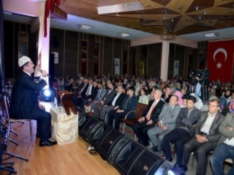 İlçelerde 'Kutlu Doğum' Coşkusu Yaşandı